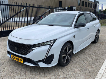 Osobní auto PEUGEOT