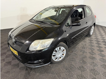 Hatchback TOYOTA