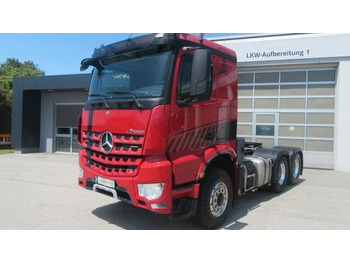 Tahač MERCEDES-BENZ