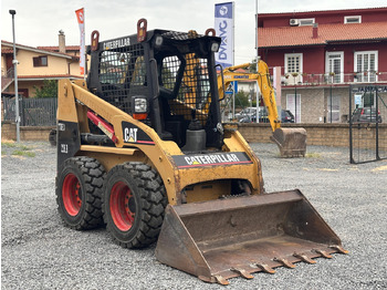 Smykový nakladač FIAT-HITACHI