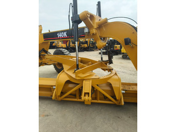 Grejdr CATERPILLAR 140H: obrázek 5 Grejdr CATERPILLAR 140H: obrázek 5