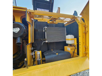 Pásové rýpadlo KOMATSU PC160: obrázek 4