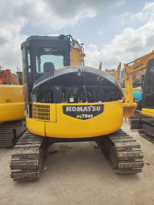 Mini rýpadlo KOMATSU PC78US: obrázek 2