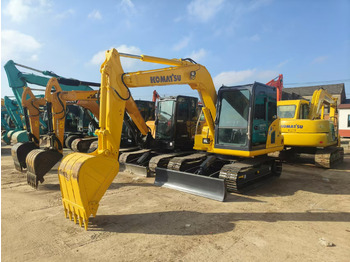 Pásové rýpadlo KOMATSU pc210: obrázek 2