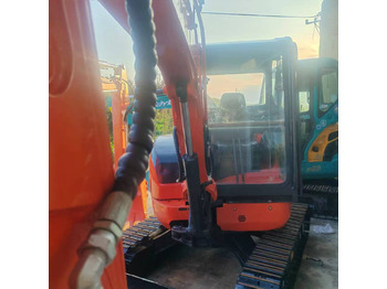 KUBOTA U35 leasing KUBOTA U35: obrázek 4