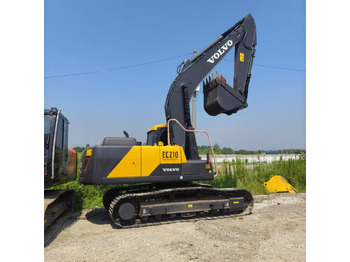 Pásové rýpadlo VOLVO EC210