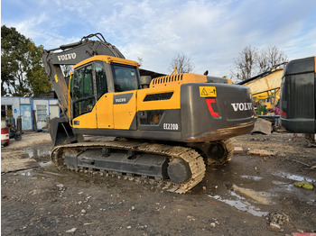 Pásové rýpadlo VOLVO EC220D