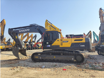 Pásové rýpadlo VOLVO EC360