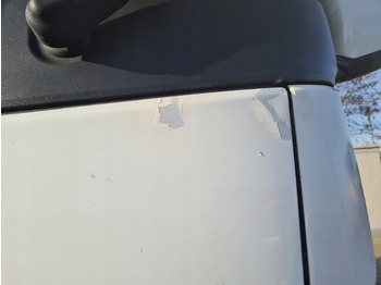 Kabina a interiér pro Nákladní auto FORD MASKA KOMPLETNA GÓRNA ATRAPA KABINY GRILL FORD F-MAX 500 TRUCKS: obrázek 4