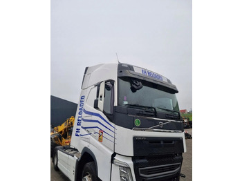Kabina VOLVO FH