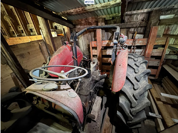 Traktor MASSEY FERGUSON 1000 series