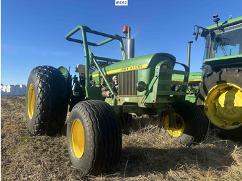 Traktor JOHN DEERE 1020