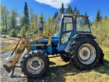 Traktor FORD