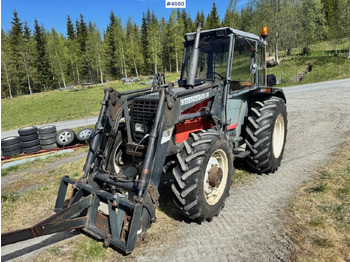 Traktor VALMET