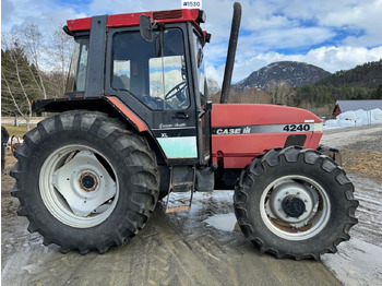 Traktor CASE IH XL
