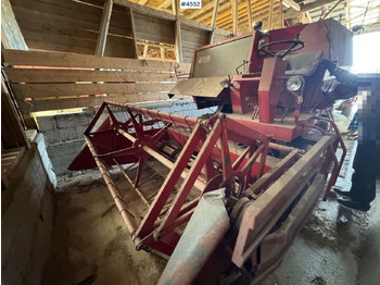 Sklízecí mlátička MASSEY FERGUSON 200 series