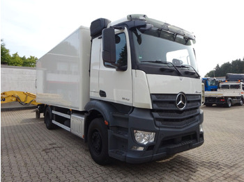 Skříňový nákladní auto MERCEDES-BENZ Antos
