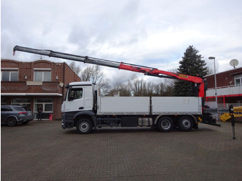 Auto s hydraulickou rukou MERCEDES-BENZ