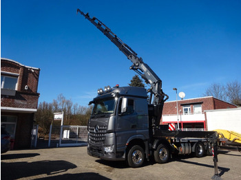 Auto s hydraulickou rukou MERCEDES-BENZ