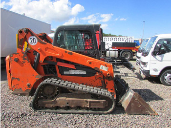 Smykový nakladač BOBCAT T590