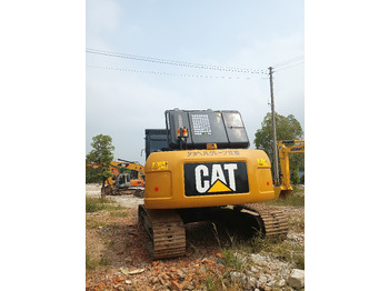Pásové rýpadlo CATERPILLAR 323D2L: obrázek 4