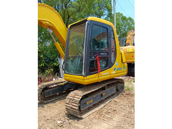 Pásové rýpadlo KOMATSU PC60-7: obrázek 3