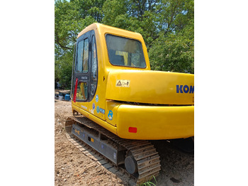 Pásové rýpadlo KOMATSU PC60-7: obrázek 2