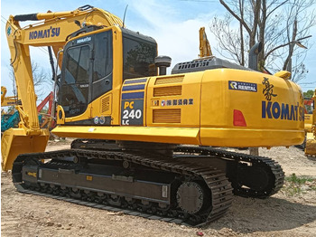 Pásové rýpadlo KOMATSU PC240