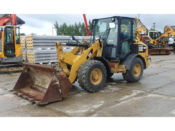 CAT 906M  leasing CAT 906M: obrázek 1