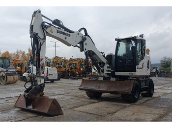 Kolesové rýpadlo LIEBHERR A 912
