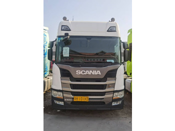 Tahač SCANIA