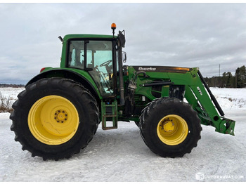 Traktor JOHN DEERE 7530