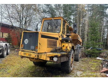 Kloubový sklápěč VOLVO A25
