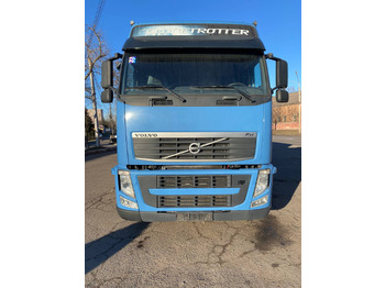 Tahač Volvo FH-12.500: obrázek 2