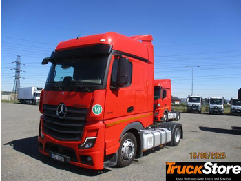 Tahač MERCEDES-BENZ Actros 1845