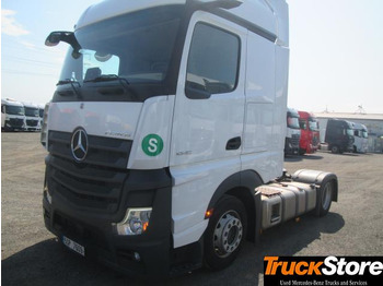 Tahač MERCEDES-BENZ Actros 1845
