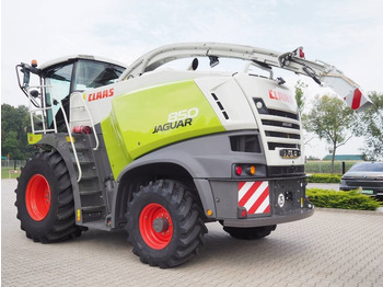 Sklízecí řezačka Claas Jaguar 850 4WD: obrázek 2