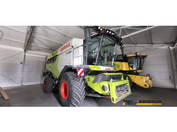 Sklízecí mlátička CLAAS Lexion 750