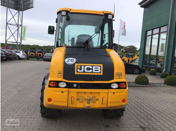 Kolový nakladač JCB 407: obrázek 5