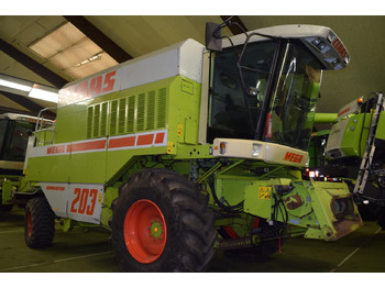 Sklízecí mlátička CLAAS Dominator