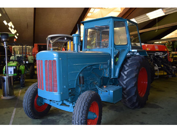 Traktor HANOMAG