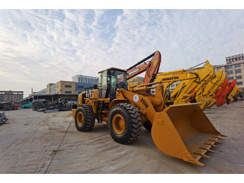 Kolový nakladač CATERPILLAR 950H