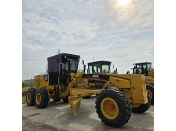 Grejdr CATERPILLAR 140K