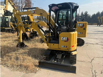 Mini rýpadlo CATERPILLAR 301.7
