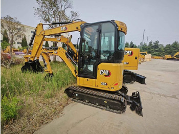 Mini rýpadlo CATERPILLAR 302