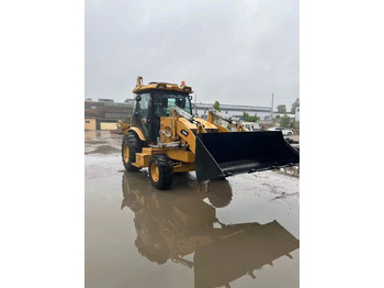 Rýpadlo-nakladač Caterpillar 420F: obrázek 4 Rýpadlo-nakladač Caterpillar 420F: obrázek 4