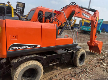 Kolesové rýpadlo Doosan DX150W: obrázek 5