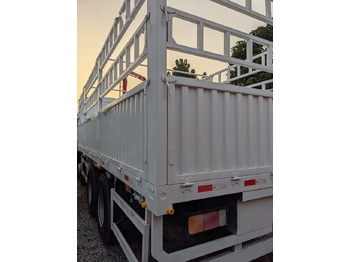 Nákladní automobil valníkový/ Plošinový Howo 375: obrázek 5