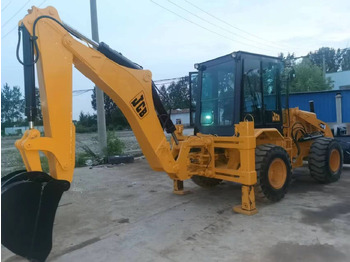 JCB 3CX leasing JCB 3CX: obrázek 2