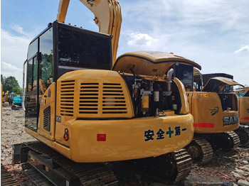 Pásové rýpadlo KOMATSU PC70-8